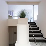 R Cedro House Apartment *