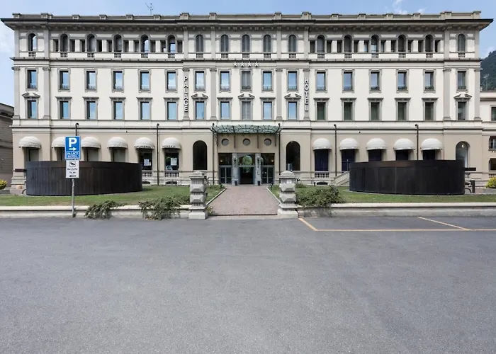 R Cedro House Apartment *