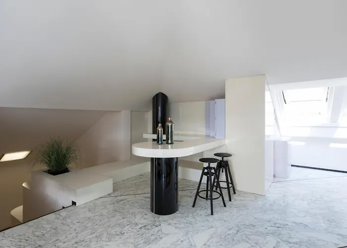 Apartment R Cedro House Como